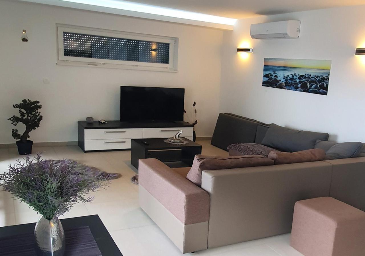 Kober Apartments Krk Krk Town Luaran gambar